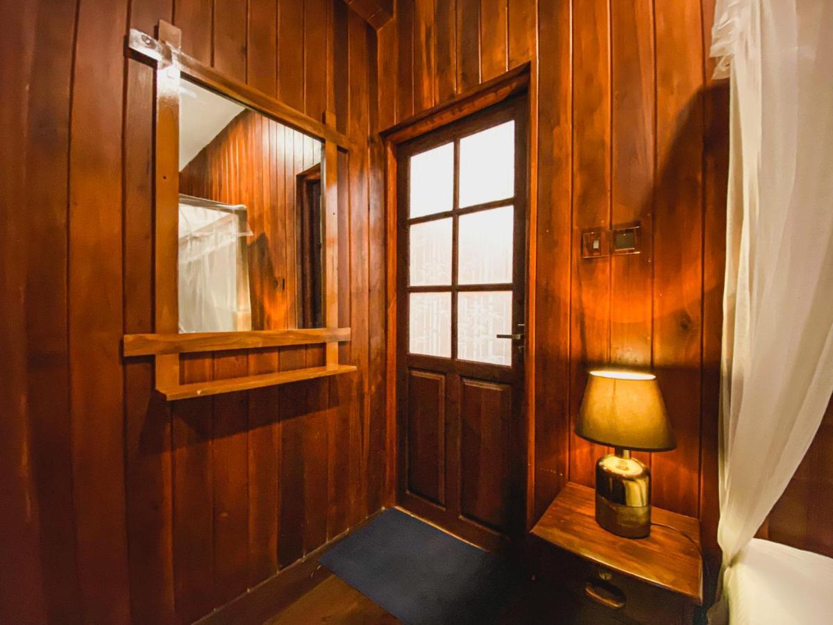 Hotel Levon エッラ エクステリア 写真